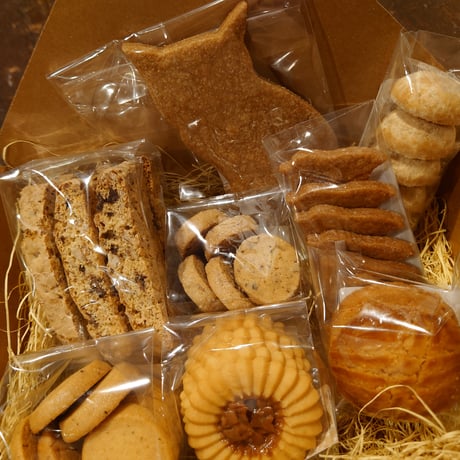 【専用】ルスルス　ネオン缶、夜空缶、鳥のかたちクッキー缶 菓子工房ルスルス