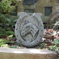 ふーふう新品未使用ワンダーデコールイヤープレート2011と2017 ふーふう新品未使用ワンダーデコールイヤープレート2011と2017 Year