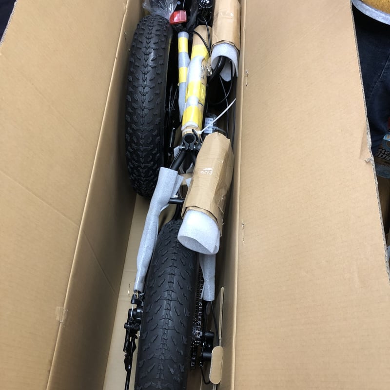 FAT BIKE BUGCHIBAFORNIA CYCLE（チバフォルニアサイクル）FAT B