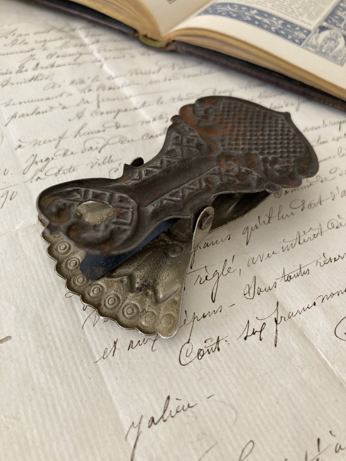 【新作入荷!!】  フランスアンティーク シルバープレート・手モチーフ・クリップ アンティーク雑貨