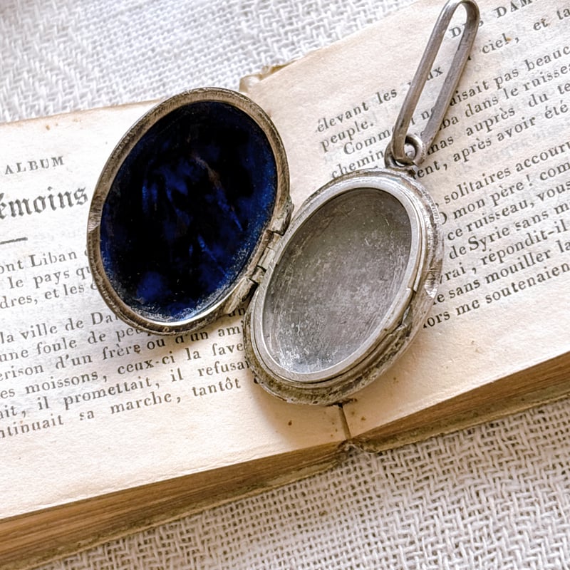 フランスアンティーク　ペンダントトップ・つばめ フランスアンティーク ペンダントトップ・つばめ | minon antiques