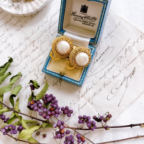 フランスヴィンテージアクセサリー | STORES