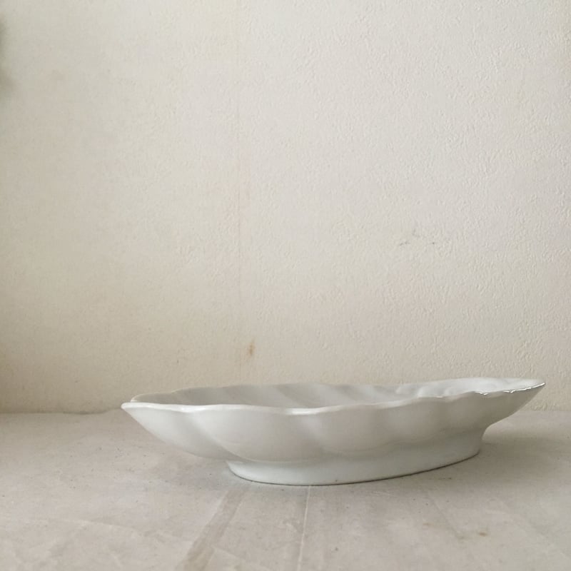 ラヴィエ  ポーセリン   シェルモチーフ フランスアンティーク ポーセリン製 ラヴィエ ~シェル~ | minon antiques