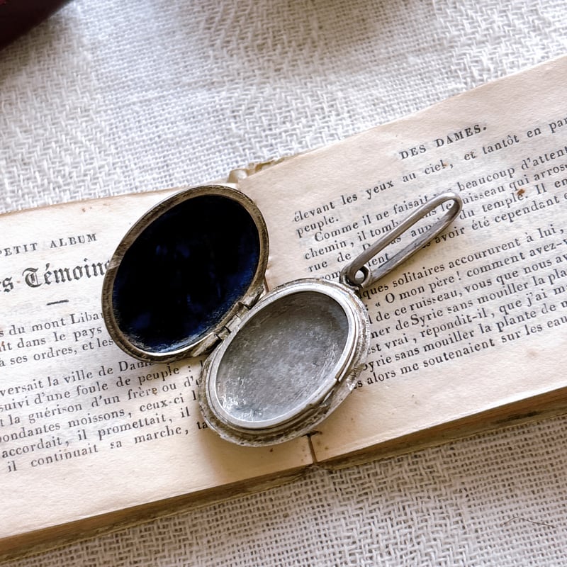 フランスアンティーク　ペンダントトップ・つばめ フランスアンティーク ペンダントトップ・つばめ | minon antiques