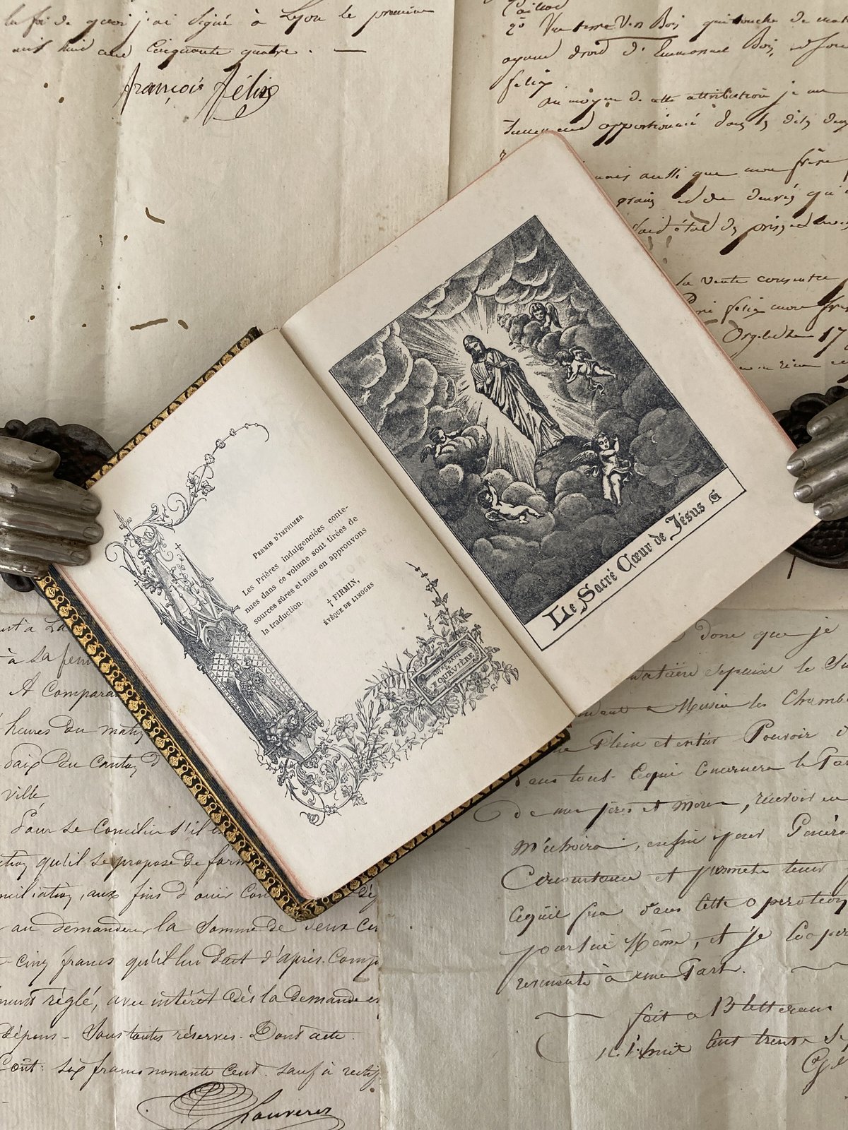 フランスアンティーク missel ミゼル(祈祷書)② | minon antiques フランスアンティーク missel ミゼル(祈祷書)② | minon antiques