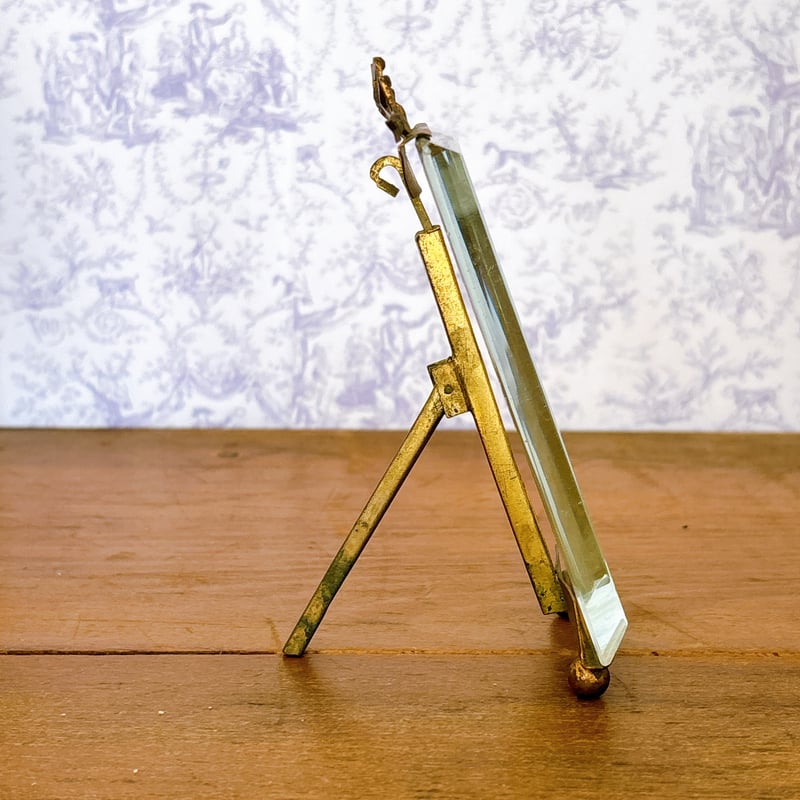 フランスアンティーク　真鍮製リボン装飾　フォトスタンド④ フランス アンティーク リボン装飾フォトスタンド