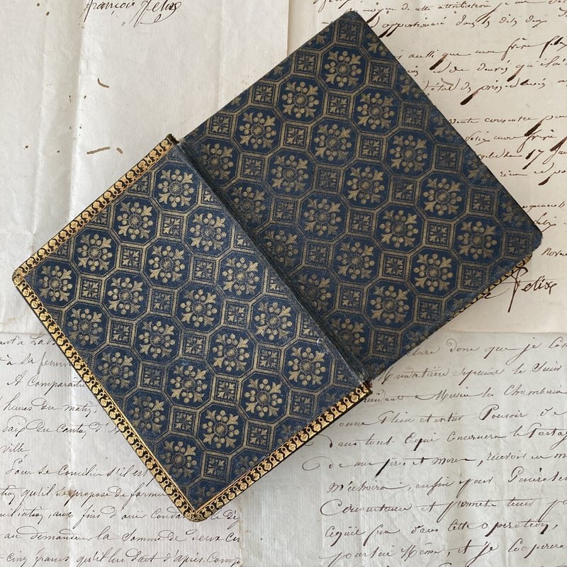フランスアンティーク missel ミゼル(祈祷書)② | minon antiques フランスアンティーク missel ミゼル(祈祷書)② | minon antiques