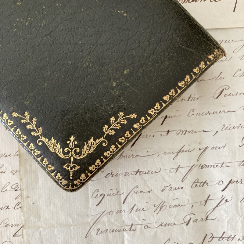 フランスアンティーク雑貨 ノートルダム革張り典礼書 ミゼル祈祷書聖書