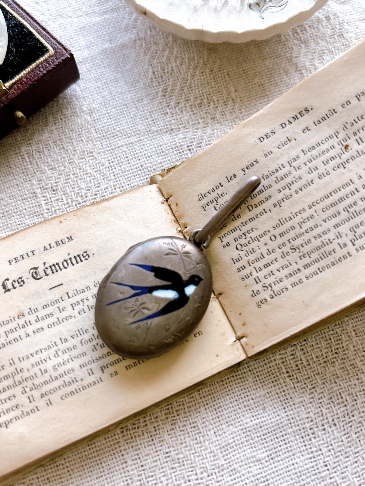 フランスアンティーク　ペンダントトップ・つばめ フランスアンティーク ペンダントトップ・つばめ | minon antiques