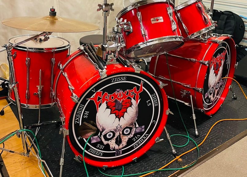 5/5 名古屋公演 80's スペシャルにて使用のWhisperデザインバスドラム