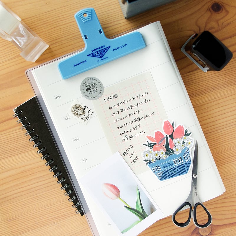 めめページ 蛍光レッド8mm方眼｜メモ用紙 | MIRIN