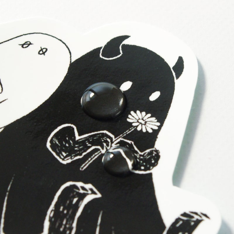 オバケがまったり｜耐水ステッカー | MIRIN