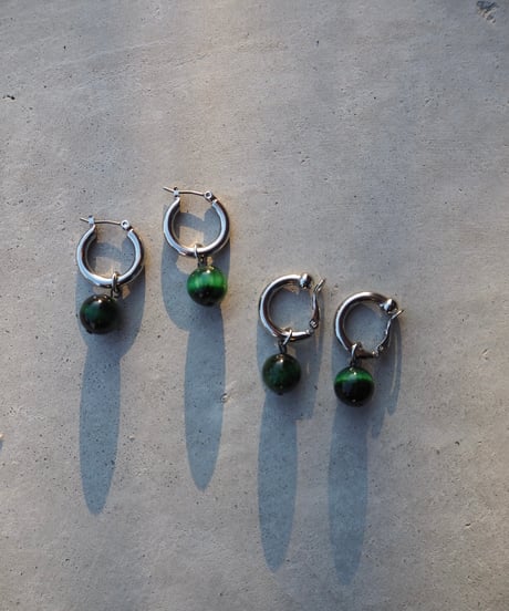 30135 green cat's eye small pierce/earring