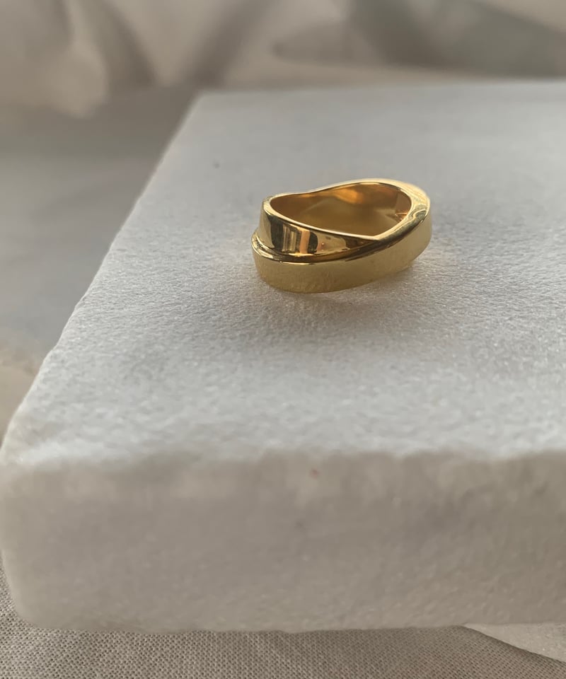 韓国発【Hei】(Silver925) overlap ring☆追跡送 韓国発【Hei】(Silver925) overlap ring☆追跡送 絆-ring