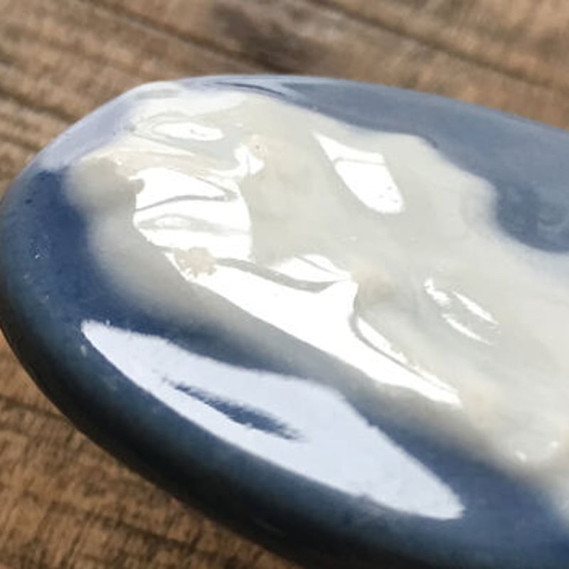 リモージュ製の陶器　フランス製　ゴールドケーキサーバー 撮影で一回使用 リモージュ製の陶器 フランス製 ゴールドケーキサーバー 撮影で