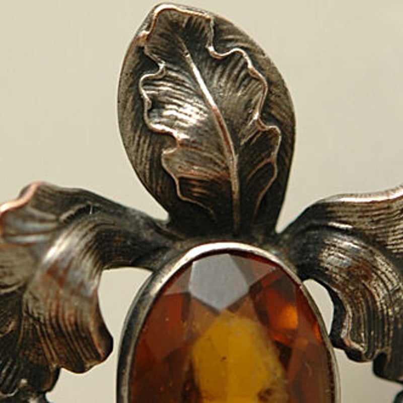 amber glass アイリスの花のようなヴィンテージブローチ/アメリカ 