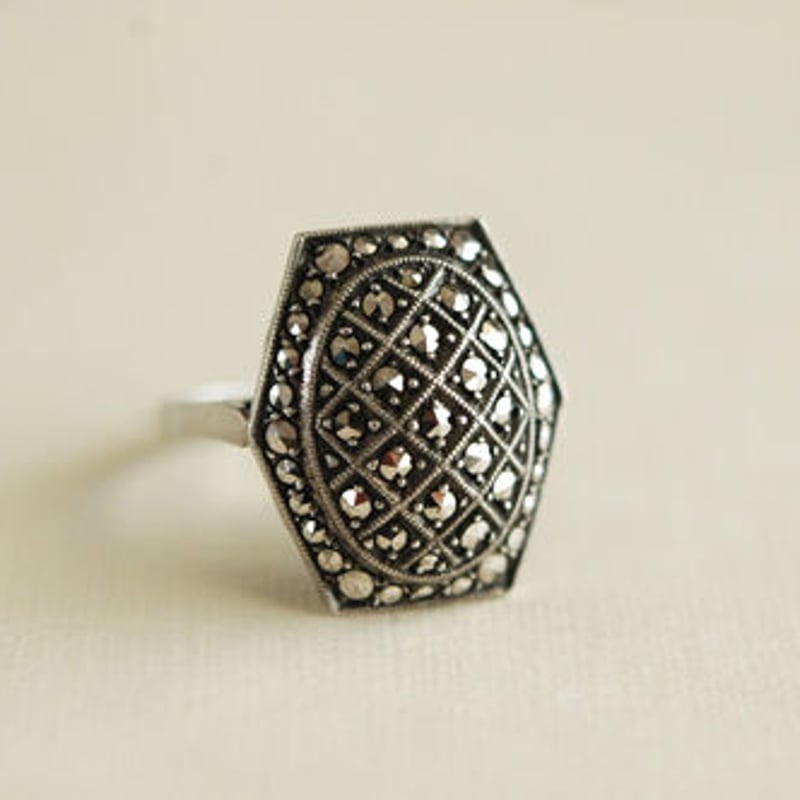 silver × marcasite ヘキサゴンのヴィンテージリング/イギリス  
