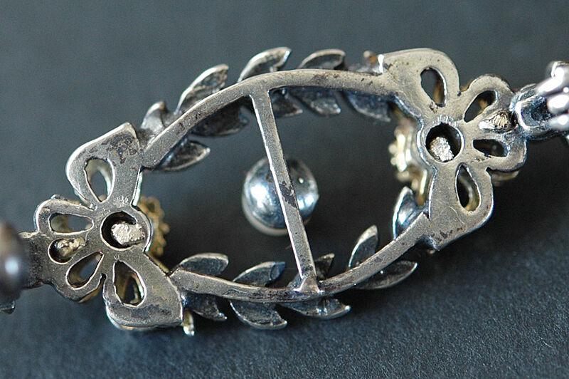 ガーネットとパールのヴィンテージバーブローチ/ドイツ | 『スワロー