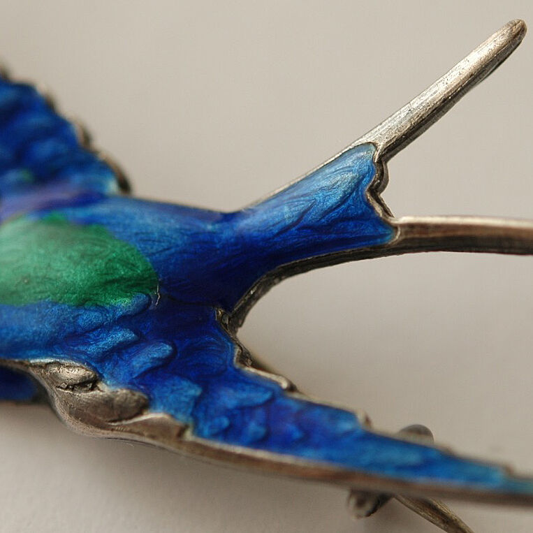 イギリス製 silver925 × glass enamel/青い鳥(ツバメ)の イギリス製 silver925 × glass enamel/青い鳥(ツバメ)の