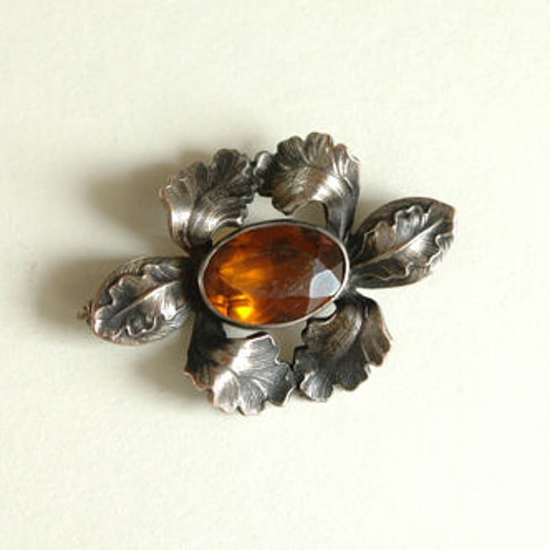 amber glass アイリスの花のようなヴィンテージブローチ/アメリカ 
