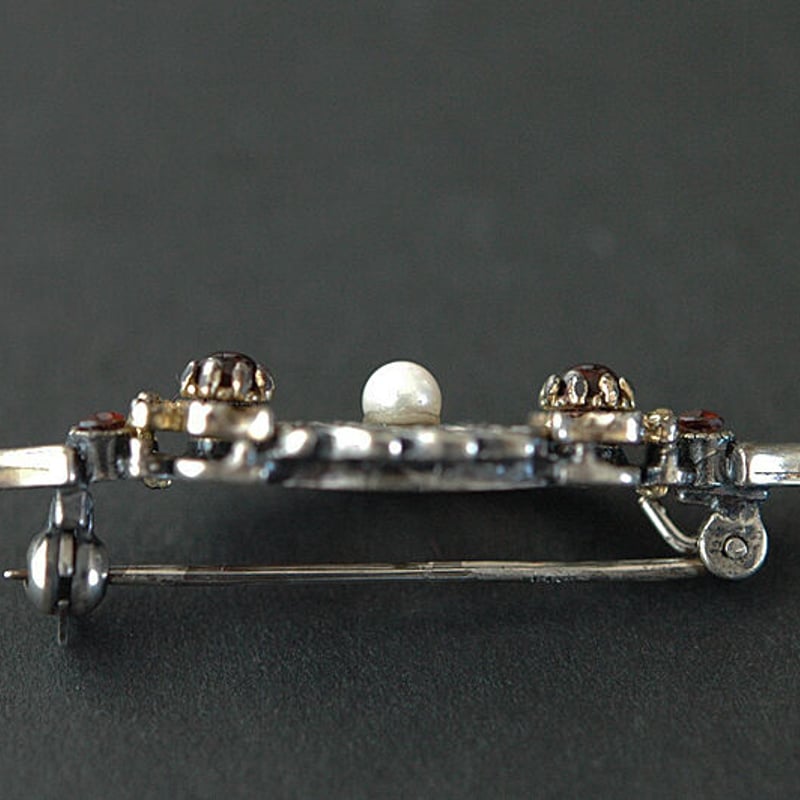 MFA ヴィンテージ　ガーネット　ブローチ　Sterling　アメリカ製 MFA ヴィンテージ ガーネット ブローチ Sterling アメリカ製 MFA