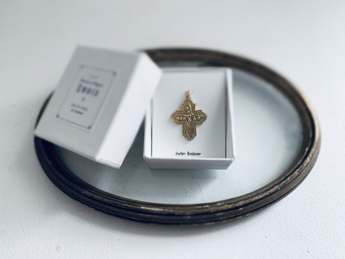 ゴールドメッキ クロス メダイ ブレスレット17cm すずらんのクロスメダイ ゴールド | Ananö