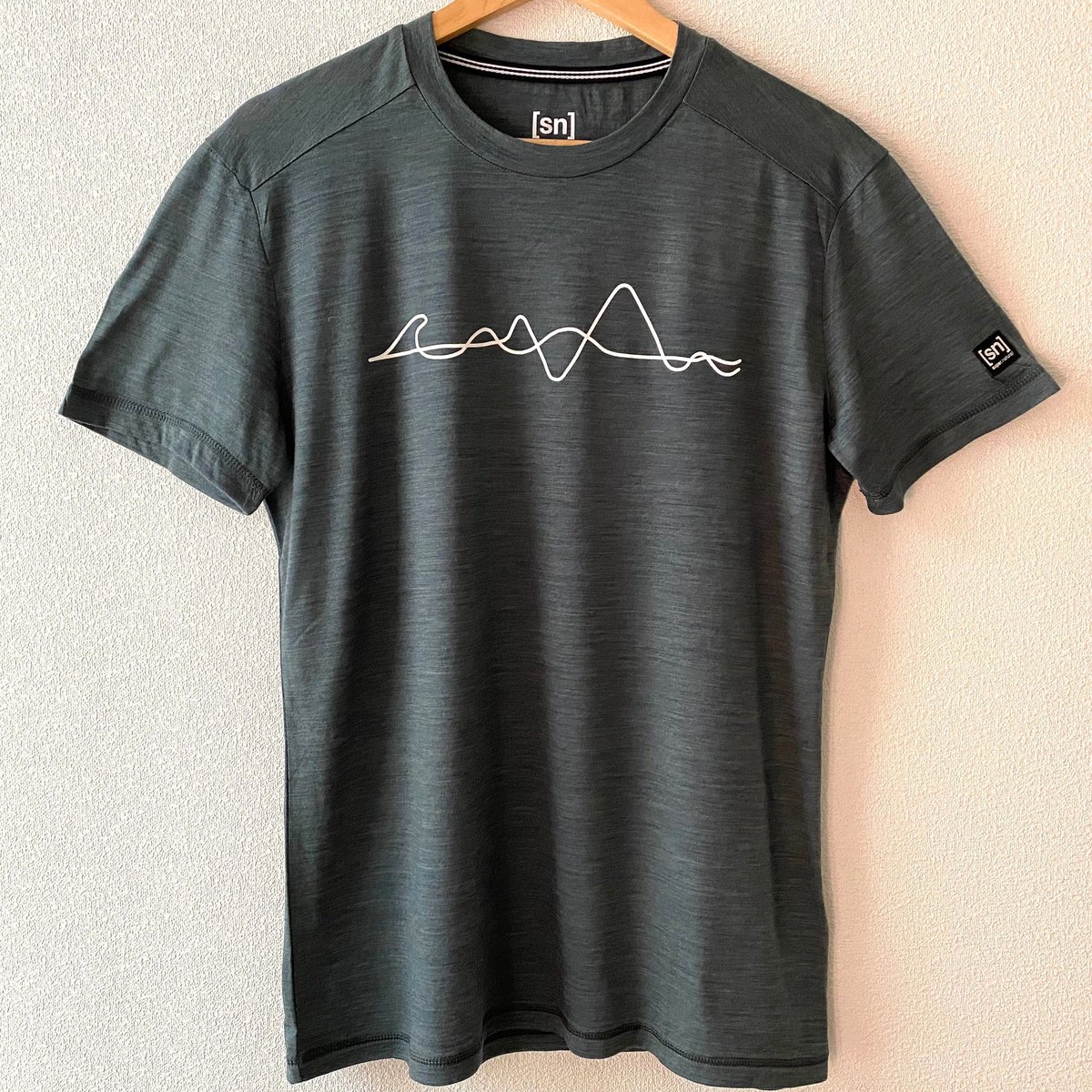 アウトドアフィットネスロゴTシャツ メリノウール素材×[SN] メンズ 