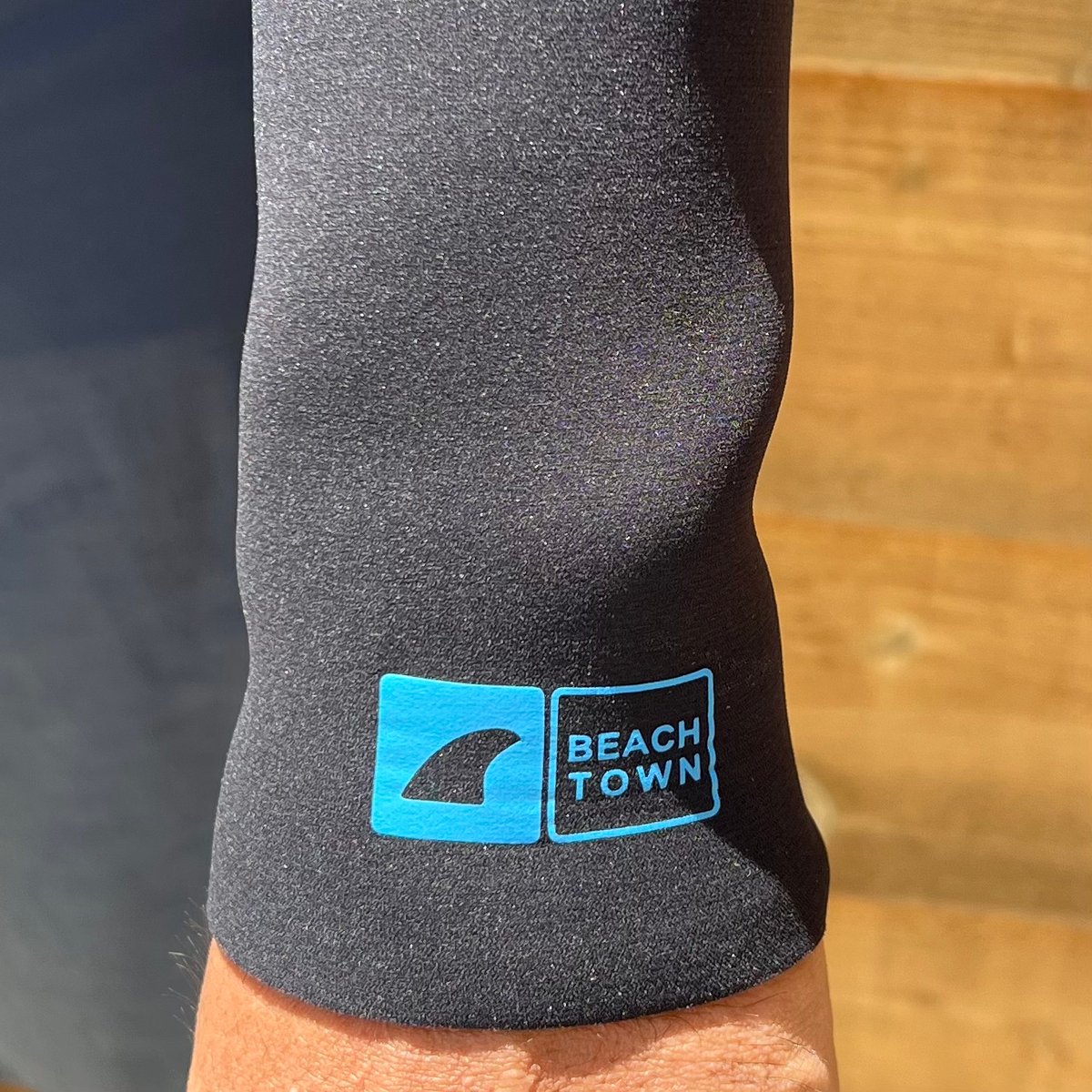 春〜秋）BEACHTOWNウェットスーツ「ロングスリーブタッパー