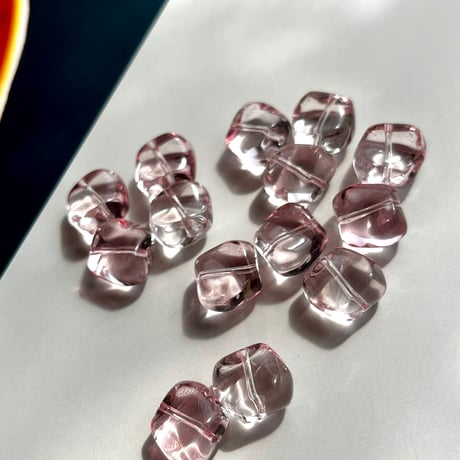 hukisoku ガラスビーズ clear baby pink6個