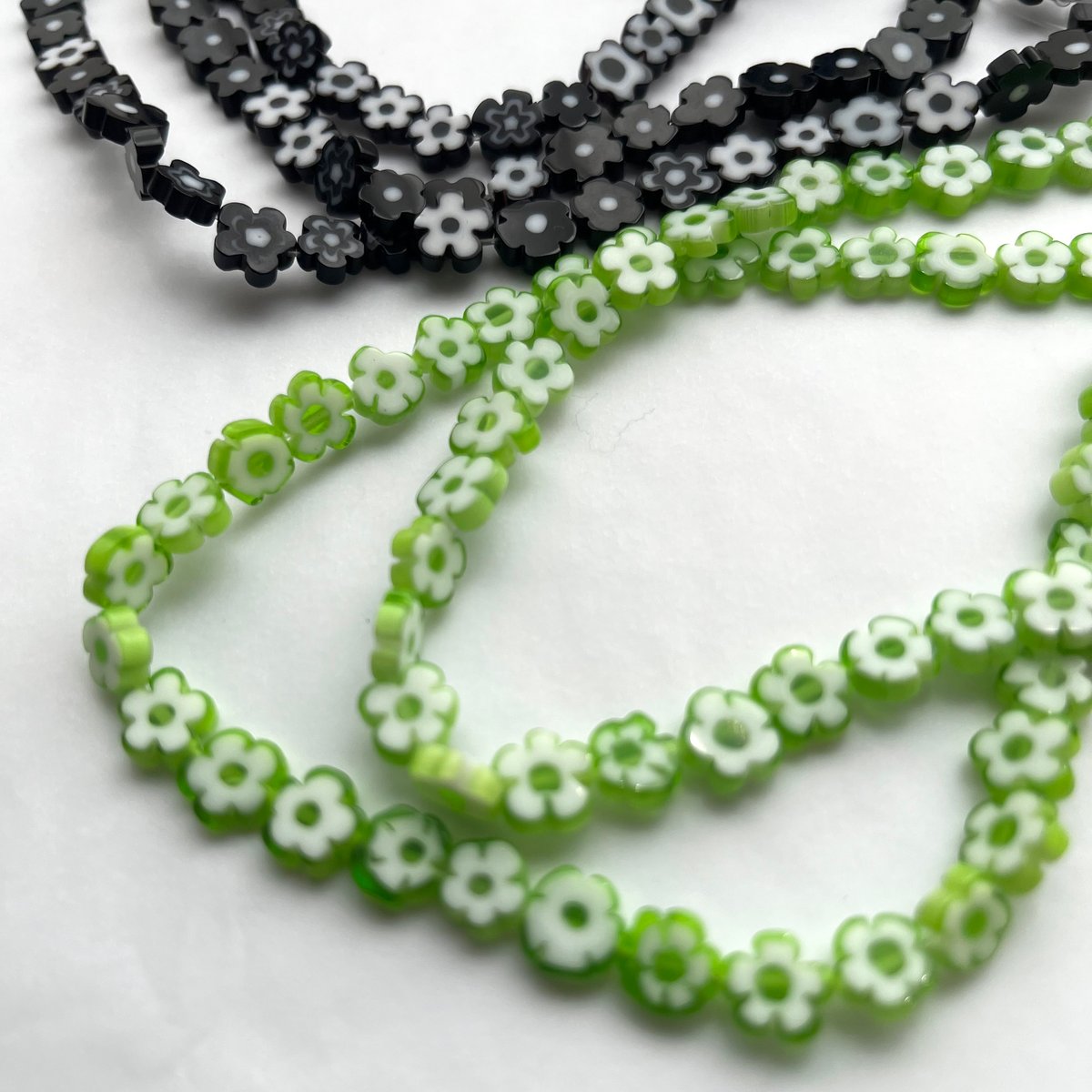 ガラスセラミックビーズ (poppin) ライトグリーン 10個 | anyone