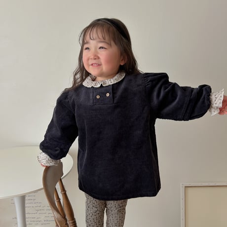 corduroy puff sleeve top