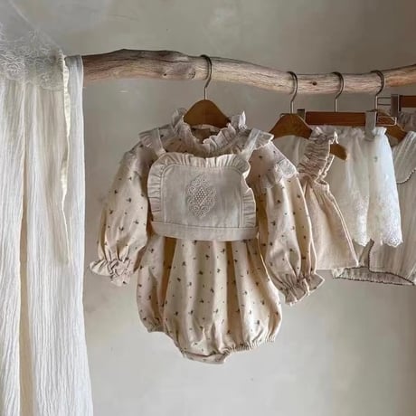 Vintage Lace Embroidered Bib Bustier