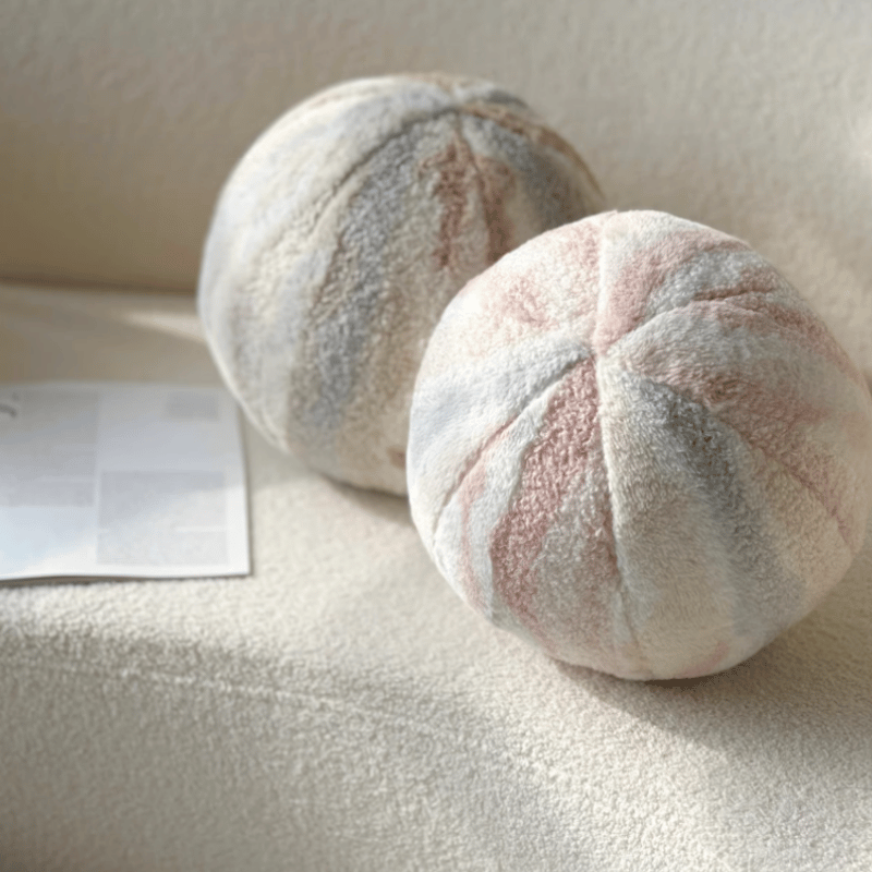 ドーリーボールクッション | リビング＆ダイニングインテリア by MUSE HOME