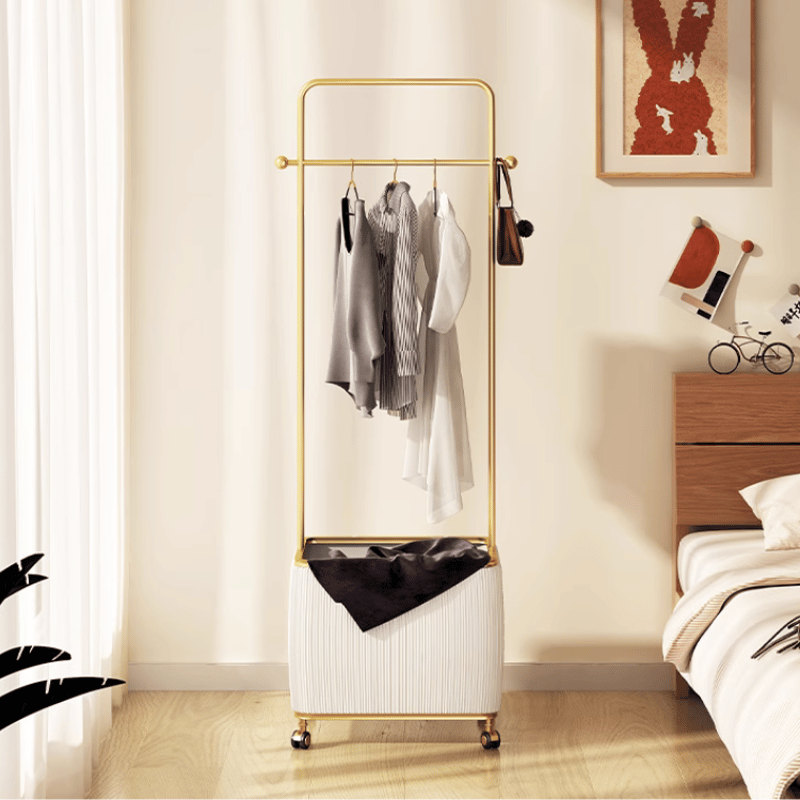 ドレッシーホテルライクハンガーラック | リビング＆ダイニング