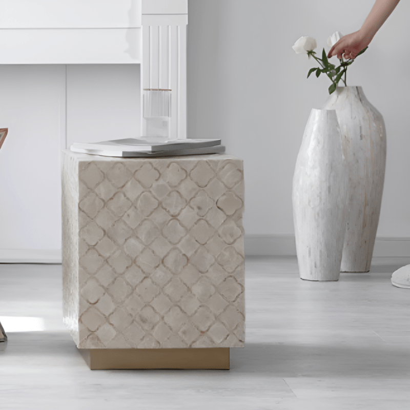 和モダンスクエアシェルサイドテーブル | リビング＆ダイニング