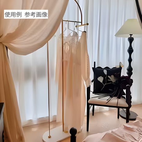 スタイリッシュスリムフロアコートラック