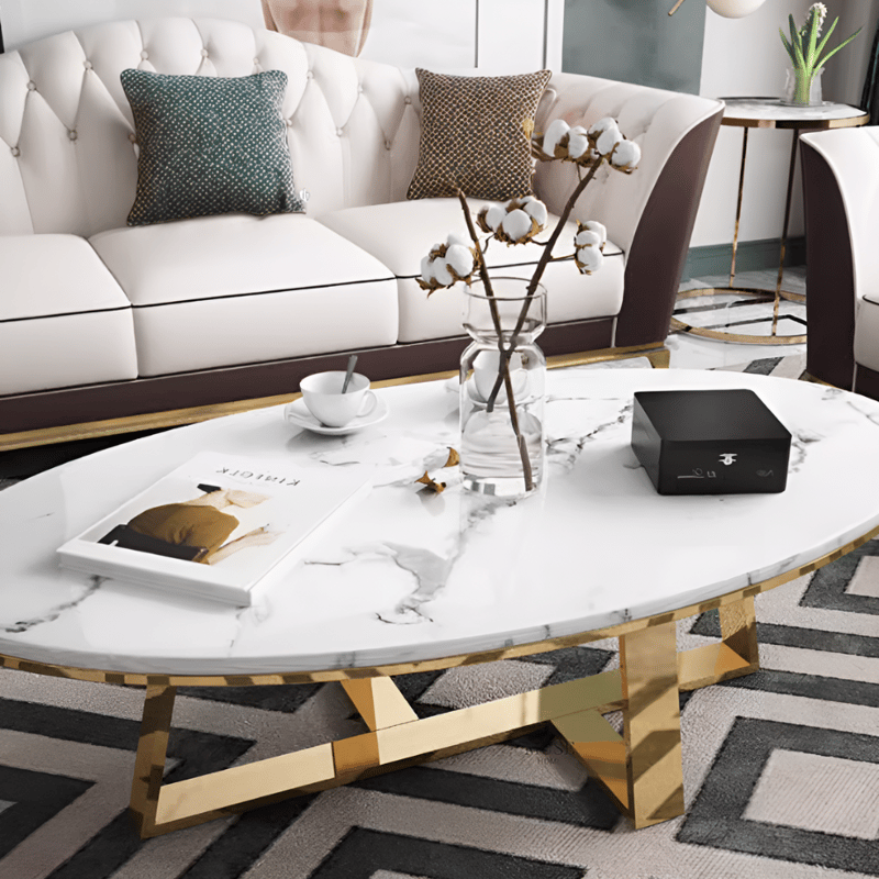 金色の装飾的オーバルテーブル ノルディックステンレスゴールドオーバルティテーブル | リビング