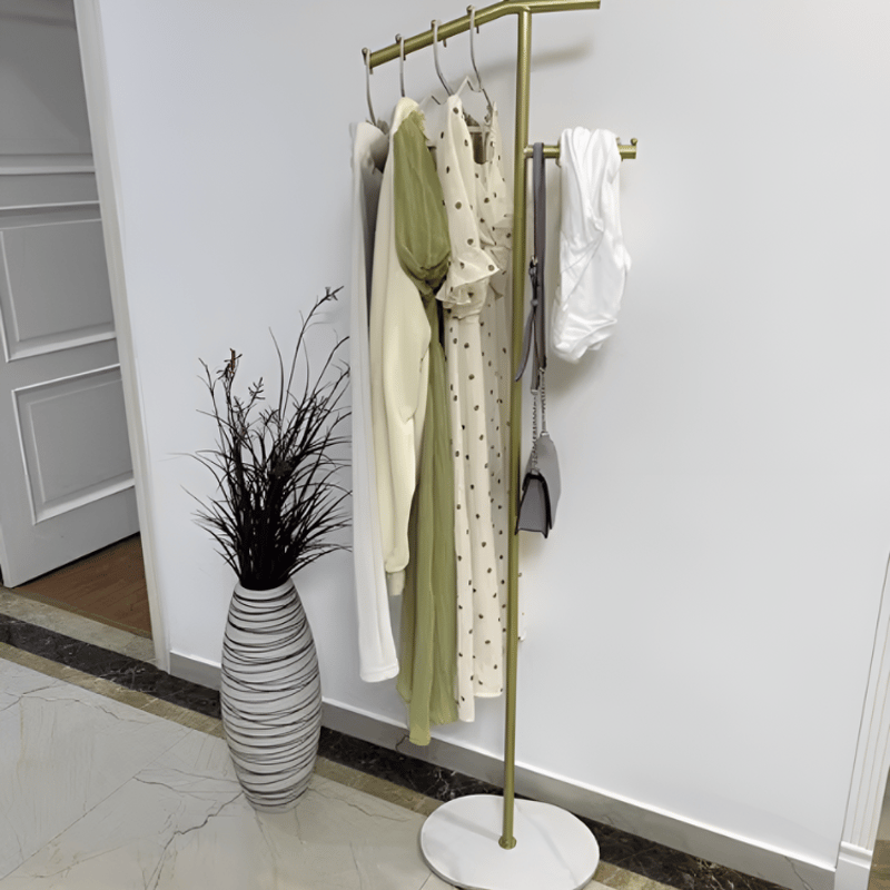 ゴールドスリムハンガーラック | リビング＆ダイニング