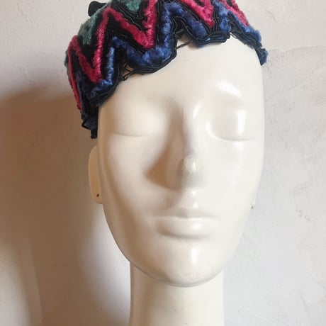 colorful zigzag hat with bow