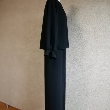 喪服 日本製 ゆるっとふんわりブラウスと楽ちんパンツのスーツ　【7L~10L】 126701-20-3