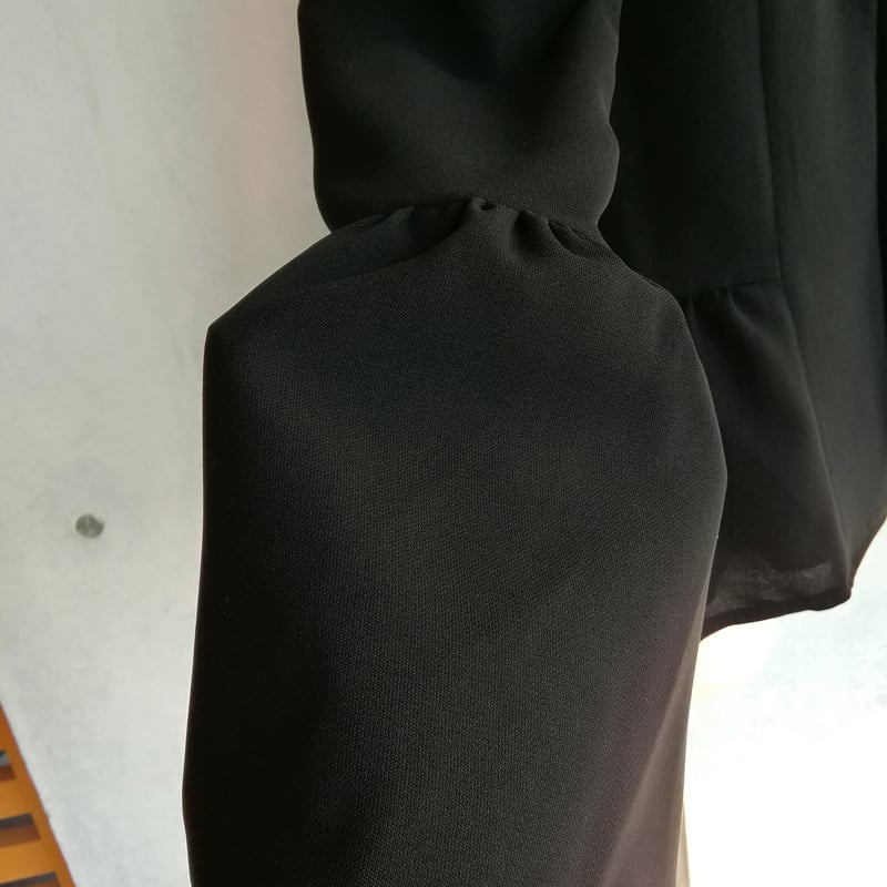 喪服 【7L~10L】日本製 ブラックフォーマル 黒礼服 ふんわりギャザーの 