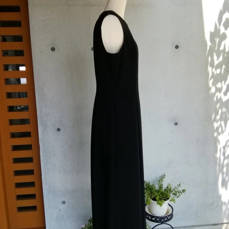 喪服 7L~10L 日本製 ブラックフォーマルノースリーブロングワンピース