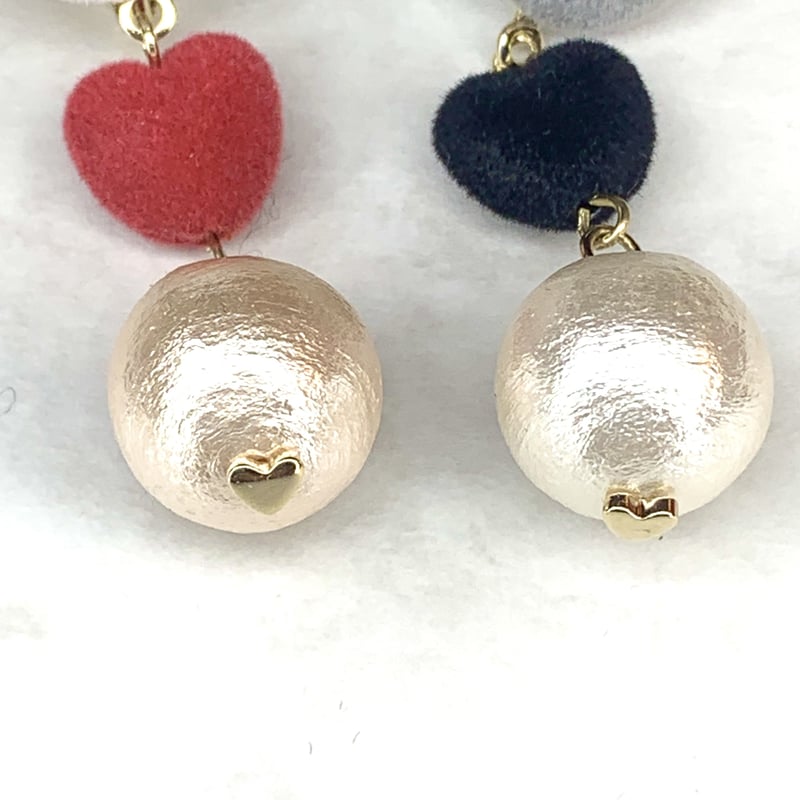 コットンパールとフロッキーハートのイヤリング/ピアス | arcorecchini