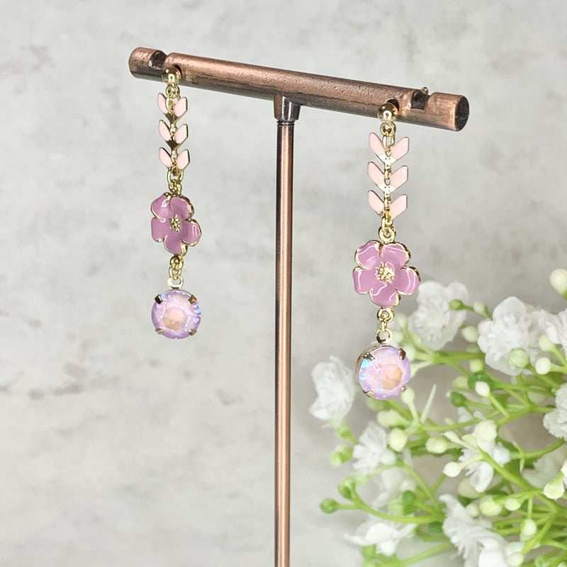 春色スワロフスキーとお花のイヤリング/ピアス | arcorecchini
