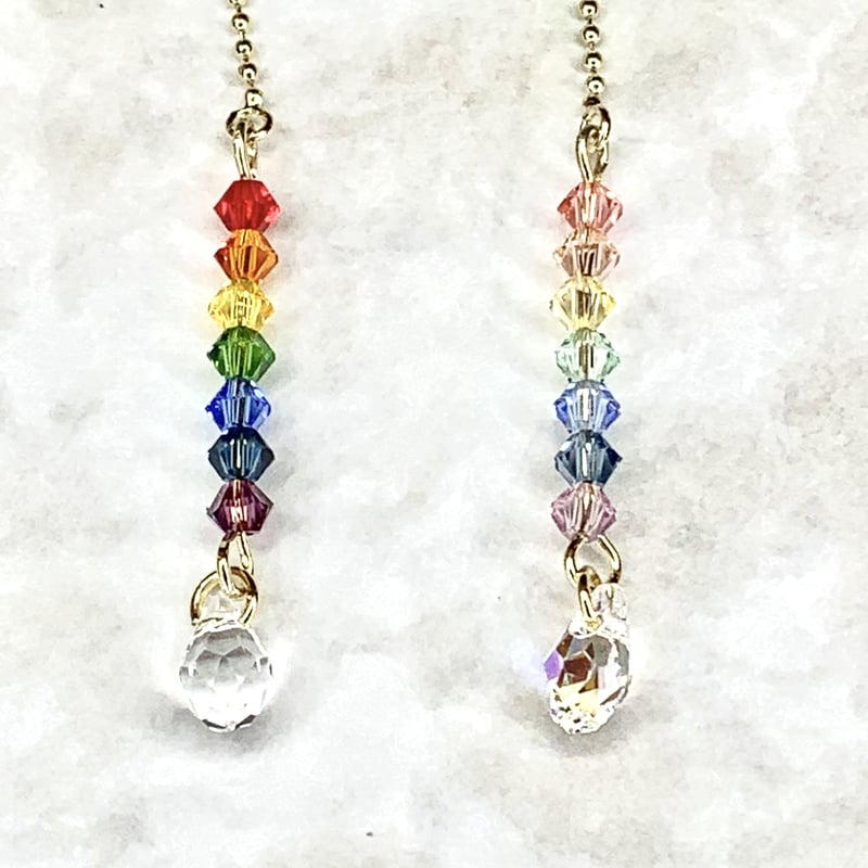 スワロフスキーの輝く虹のイヤリング/ピアス | arcorecchini