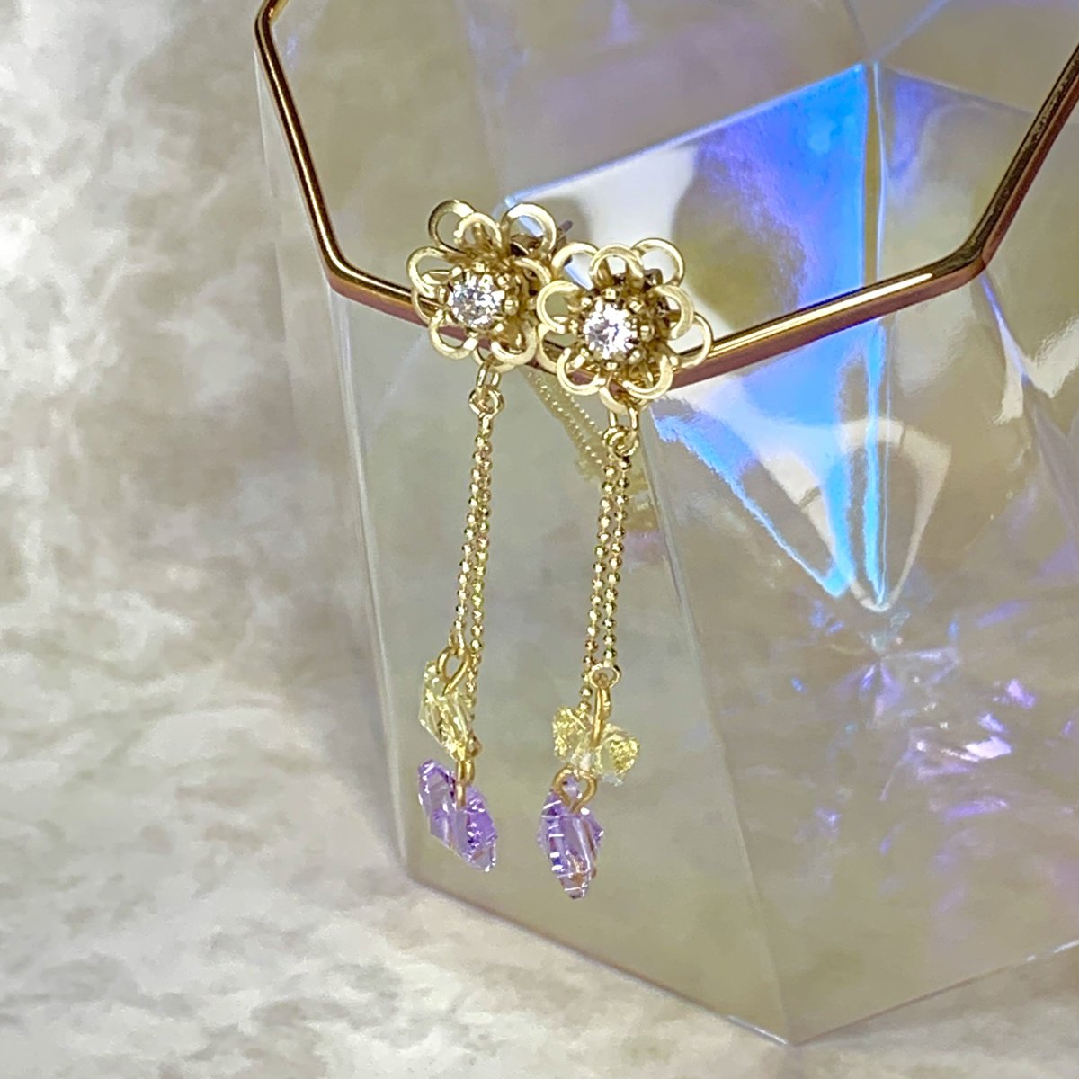 春到来！スワロフスキーの蝶が揺れるイヤリング/ピアス | arcorecchini