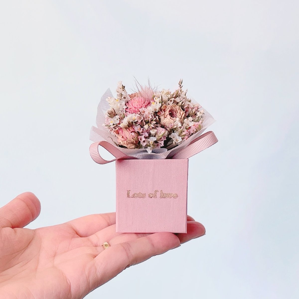 Pink Box】ミニチュアBOX ドライブーケ | Lynn flowers