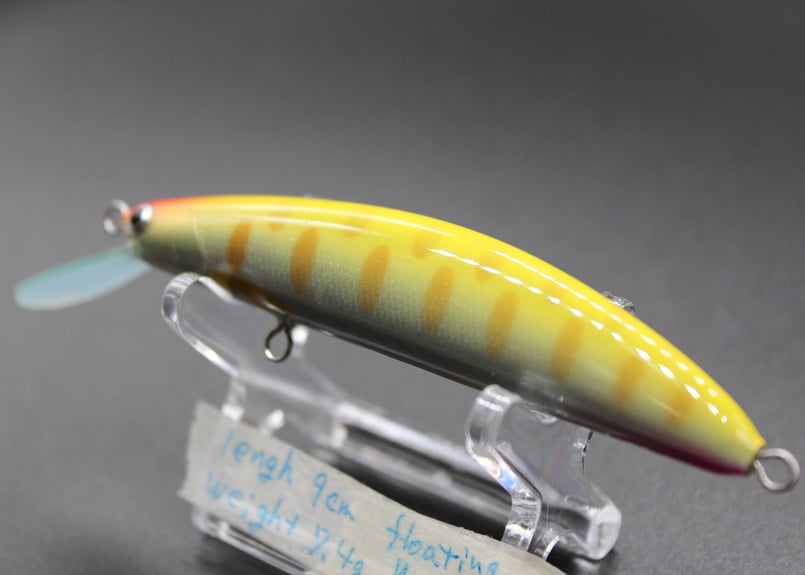 ハンドメイドルアー フローティング チャート イエローヤマメ