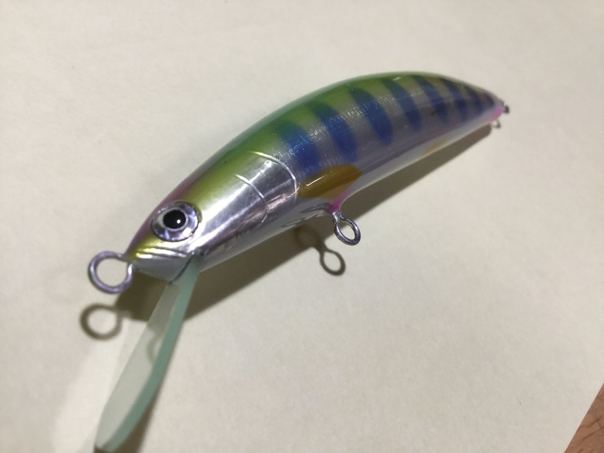 ハンドメイドルアー フローティング チャート グリーンヤマメ 9cm 【幾