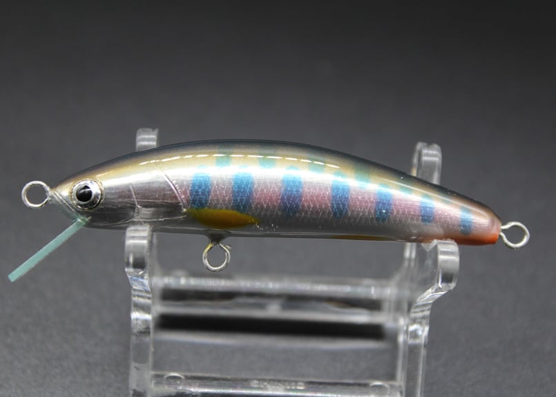 ハンドメイドルアー フローティング ヤマメ 7cm 【幾ミノー / IKU